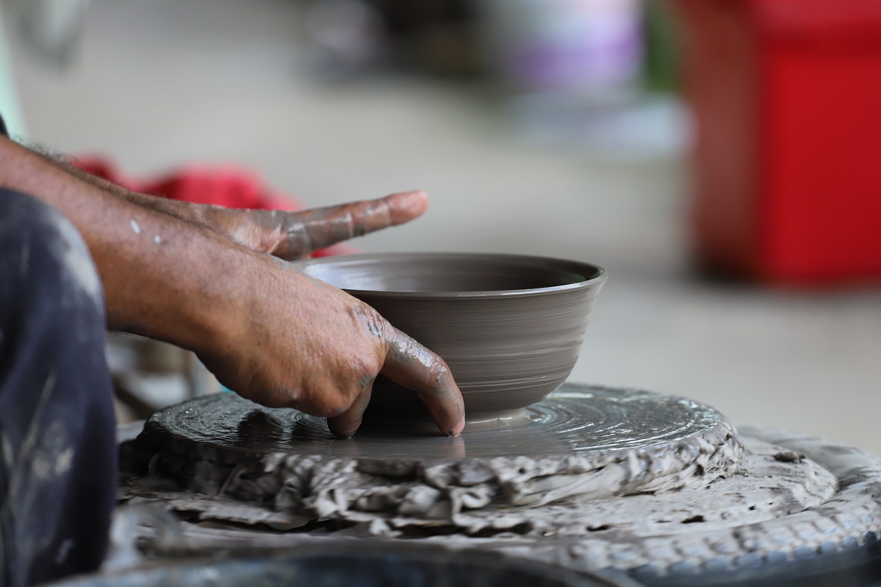 Uncover the Vernacular Pottery Styles Around the World